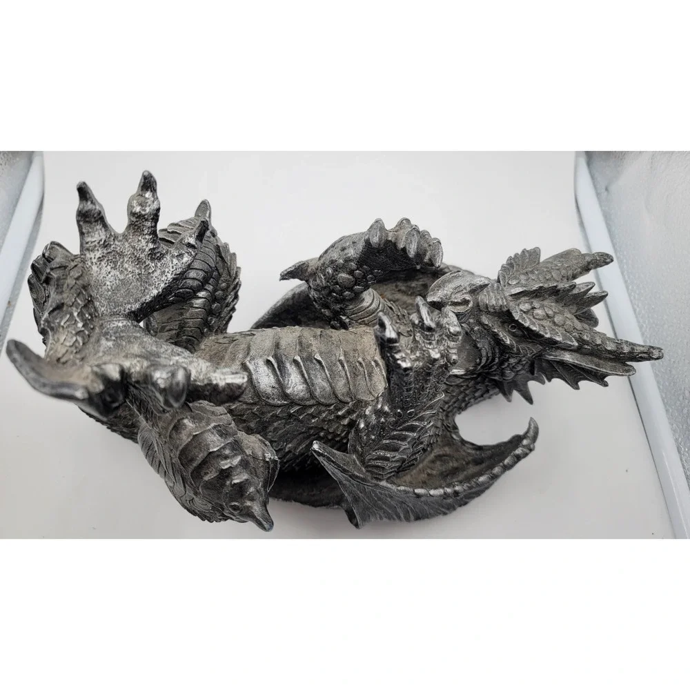 Game of Throne Dragon‎ Wine Bottle Holder Goth Dark